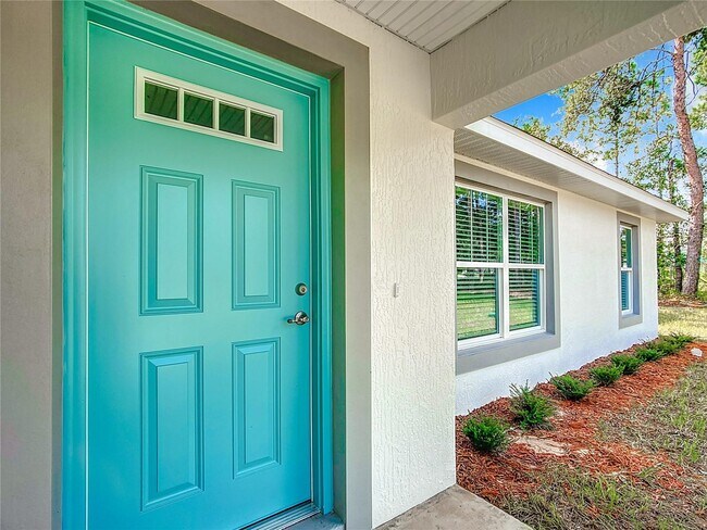 Building Photo - 15 Redwood Trak Trce