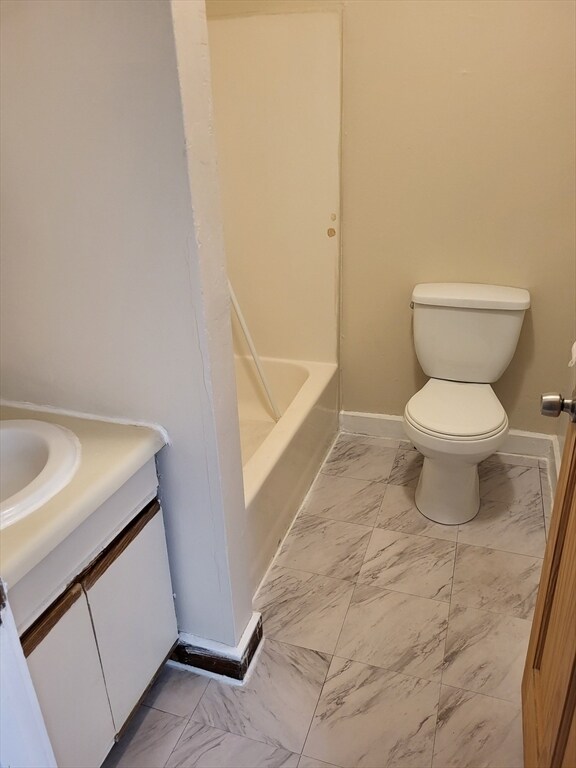 Building Photo - 74 Pecker St