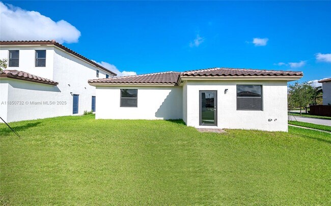 Building Photo - 11856 SW 241 Ter