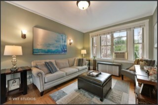 Primary Photo - 437 N Lombard Ave