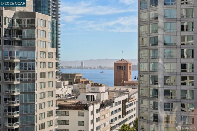 Building Photo - 401 Harrison St