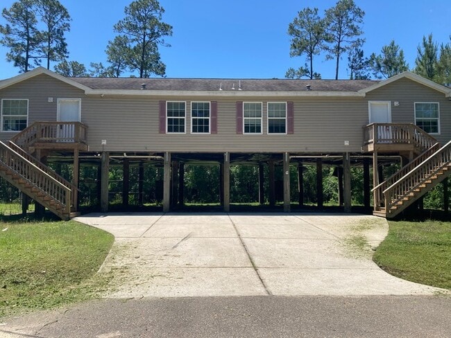 Building Photo - 3/2 Duplex in Bay St. Louis MS