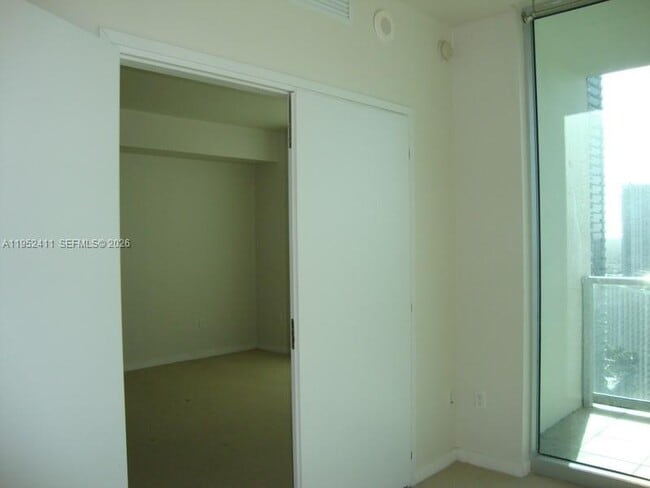 Building Photo - 300 S Biscayne Blvd