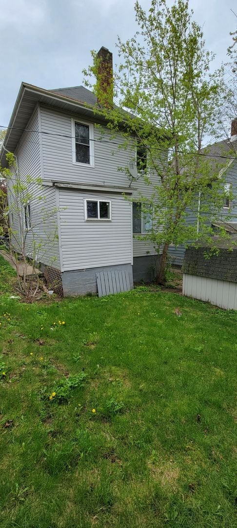 Building Photo - AVAILABLE JUNE - 4 Bed 1 Bath Located In East Hillside