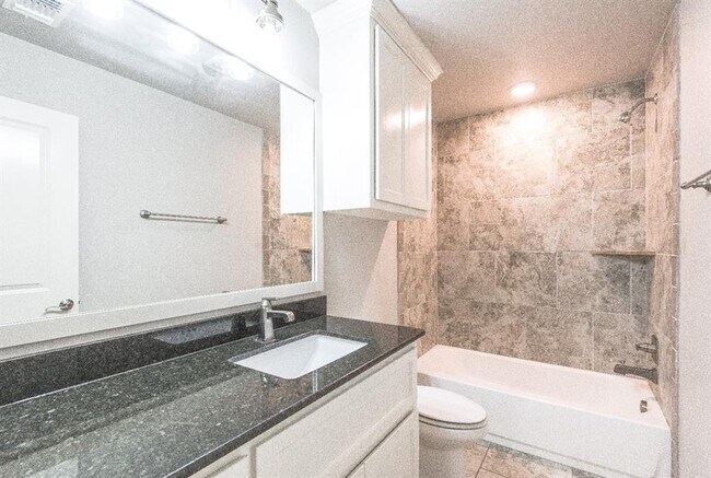 Building Photo - 1316 Woodgrass Ct