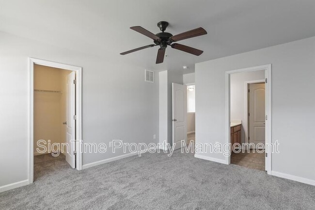 Building Photo - 18234 Hurricane Ct