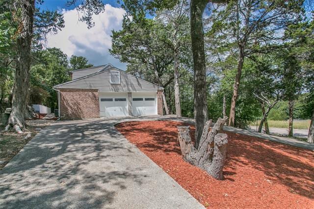 Building Photo - 5111 Mona Ln
