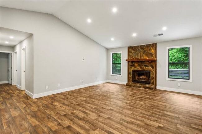 Building Photo - 3415 Owens Pass NW