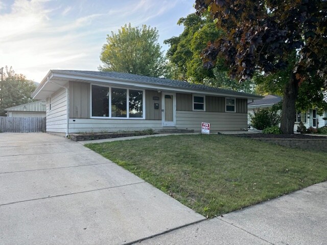 Primary Photo - 7948 48th Ave