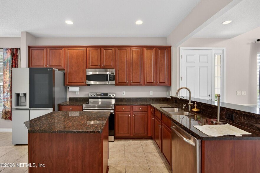 Building Photo - 14028 Saddlehill Ct