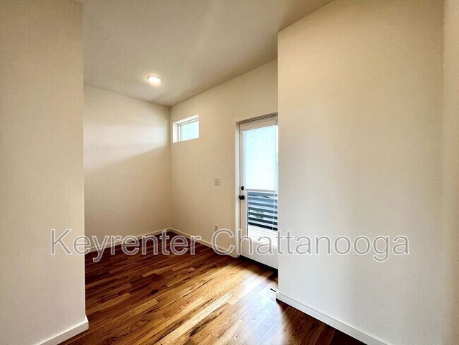 Building Photo - 3125 Riverwalk Parkway