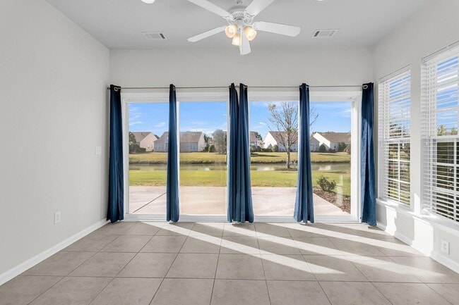 Building Photo - 168 Sea Lavender Ln