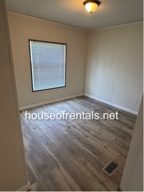 Building Photo - 212 N 34th St