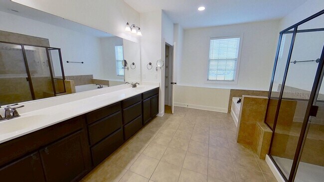 Building Photo - 109 Highland Mist Cir