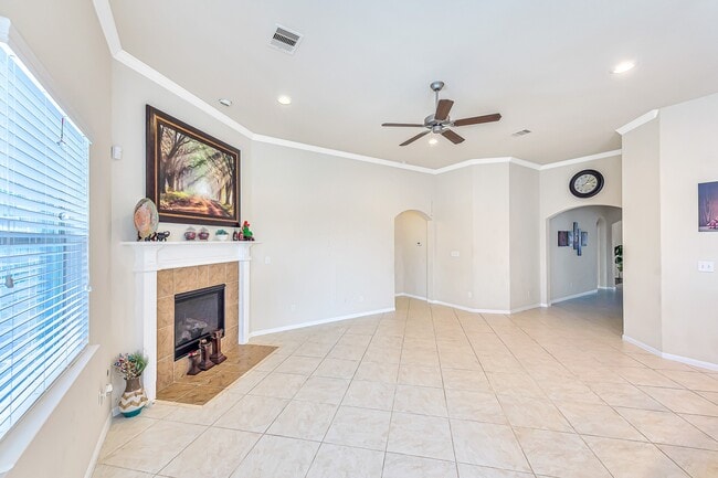 Building Photo - 9211 Union Meadow Ln