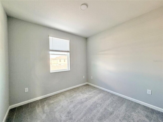 Building Photo - 15481 Bay Brg St