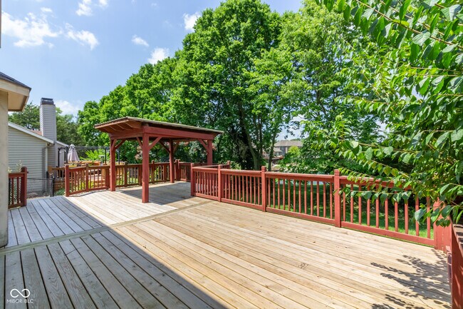 Building Photo - 4854 Oakleigh Pkwy