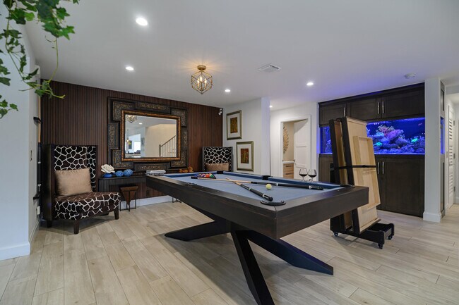 Building Photo - 5246 Boca Marina Cir S