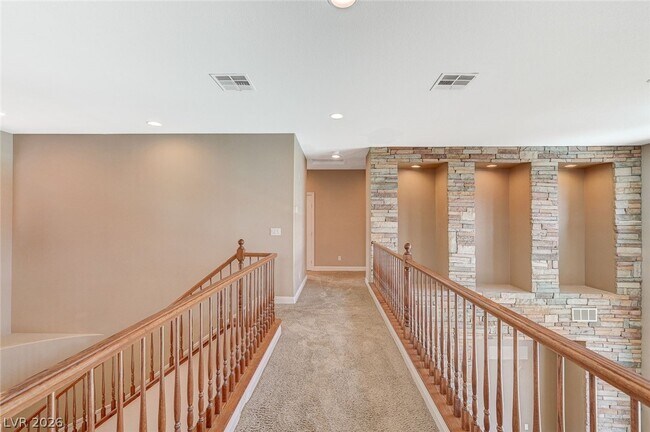 Building Photo - 7876 Sleeping Lily Dr
