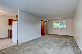 Building Photo - Cozy, Yet Spacious Studio Apartment! Must ...