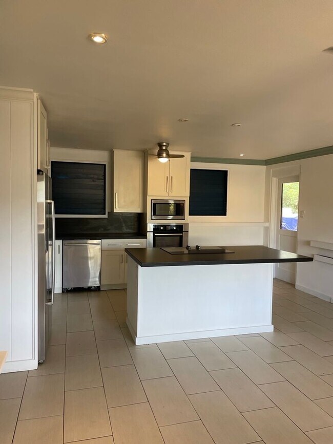 Building Photo - 2 Bedroom, 1 Bath House Across The Street ...