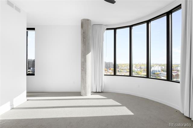 Building Photo - 3520 Chestnut Pl