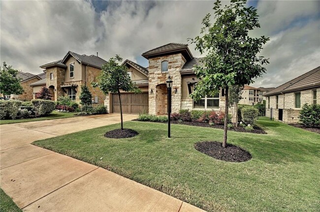 Building Photo - 208 Maxwell Way