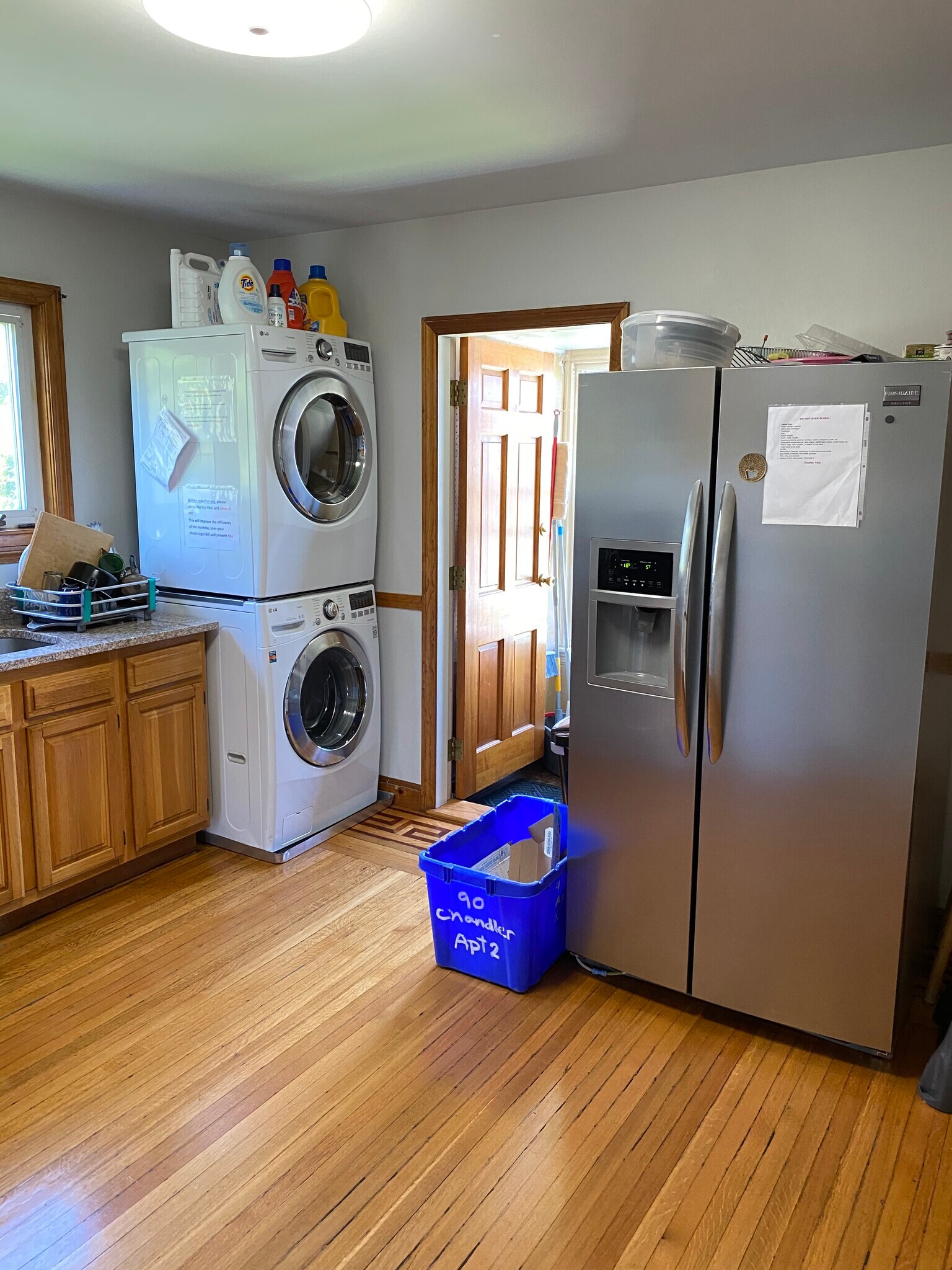 Building Photo - 90 Chandler St