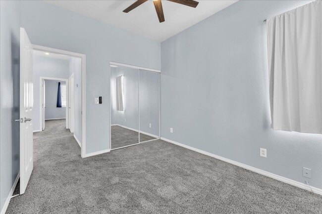 Building Photo - 7237 Buglehorn St