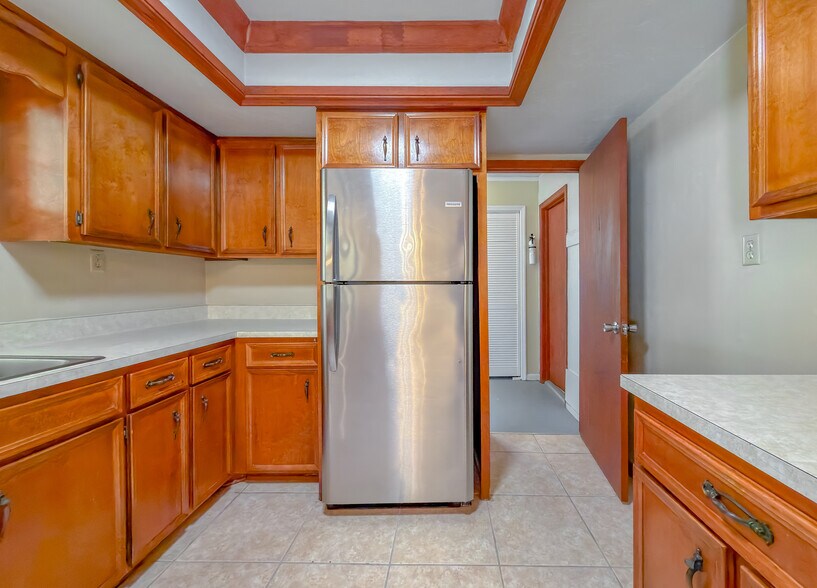 Building Photo - 8514 Raquel Ln