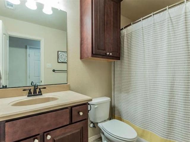 Building Photo - 108 Halifax Cir