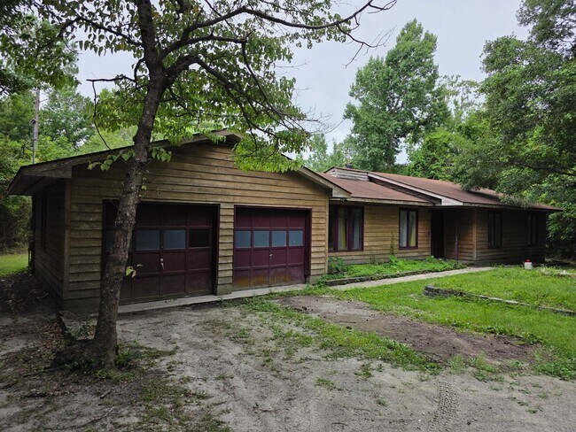Building Photo - 109 Glencroft Rd