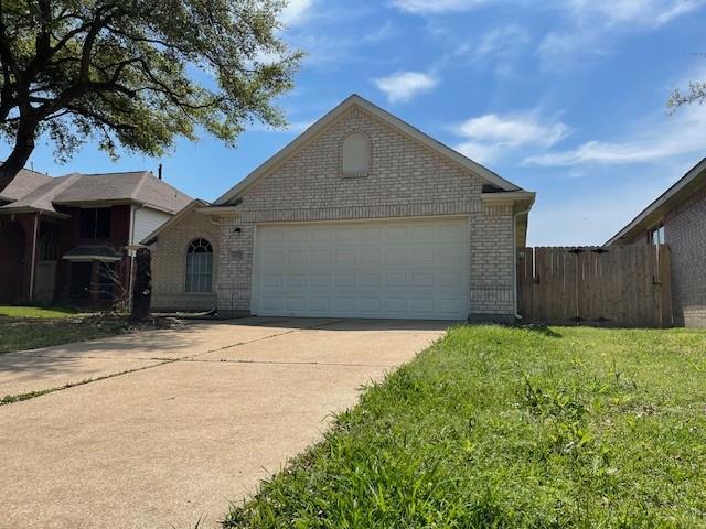 Building Photo - 3403 Stratford Manor Dr