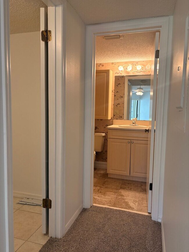 Building Photo - Spacious 1 bedroom at Pier 43!