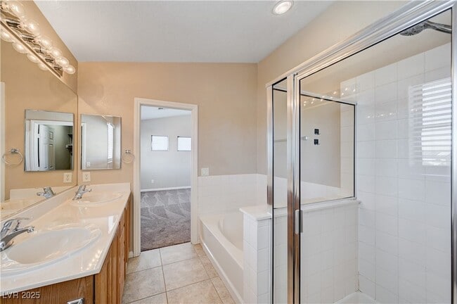 Building Photo - 5716 Breezy Wind Ct