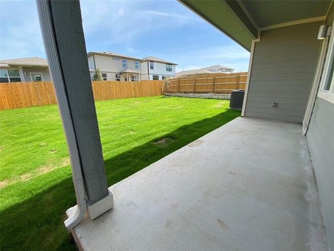 Building Photo - 2205 Sisterdale Ln