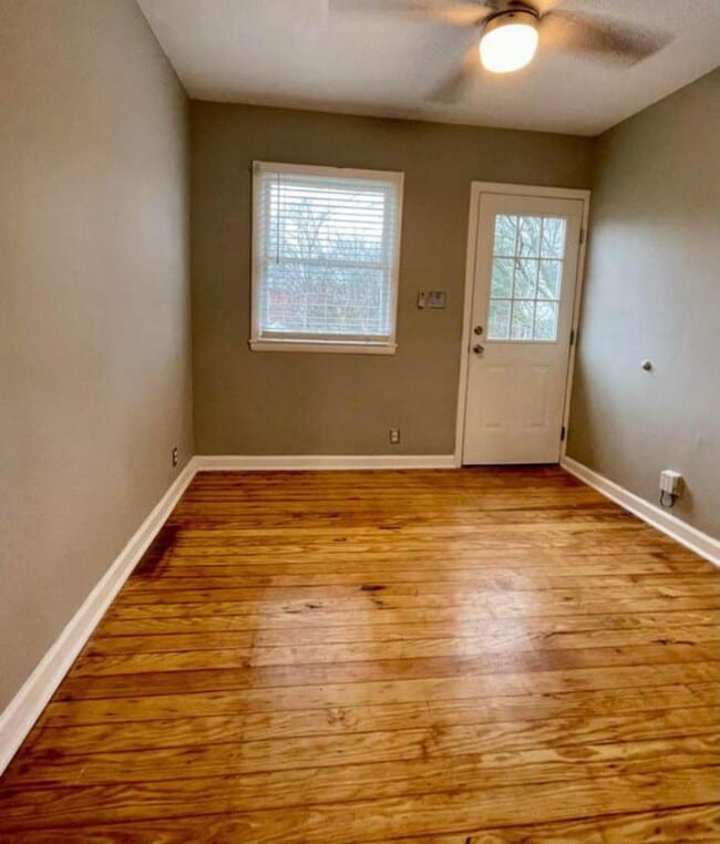 Building Photo - 1318 S Brook St