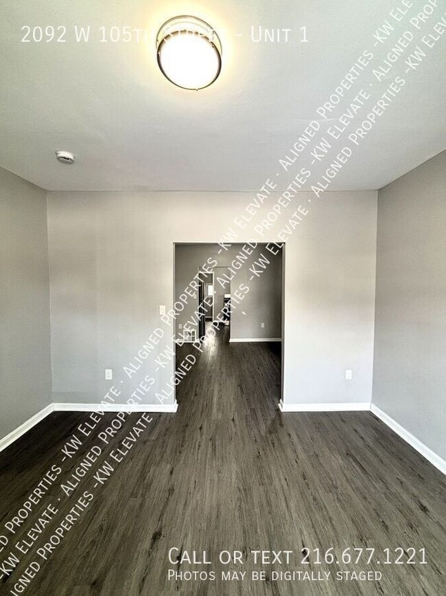 Building Photo - 2092 W 105th St