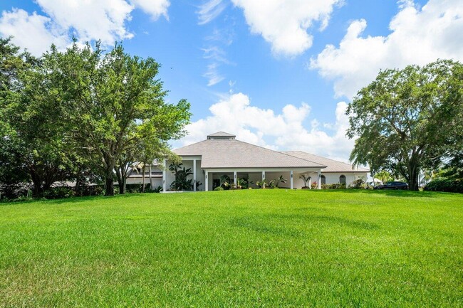 Building Photo - 11863 Wimbledon Cir