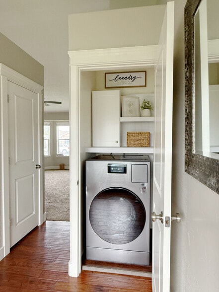 Laundary - 427 W 600 N