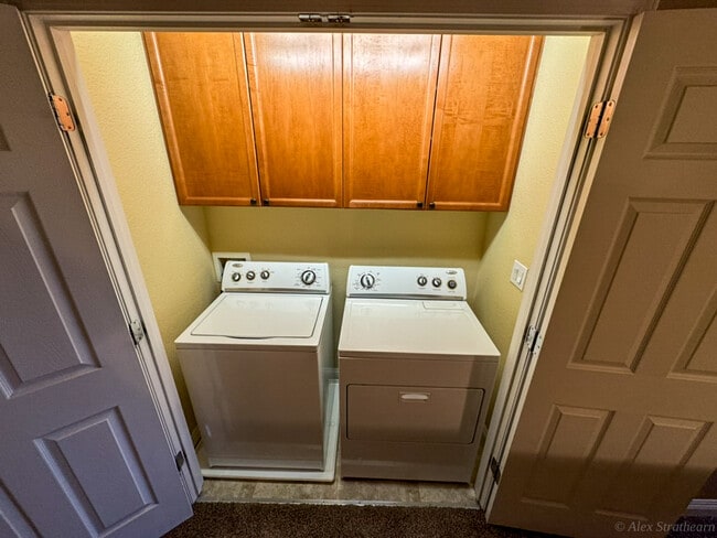 Building Photo - 3096 Sterling Ridge Cir