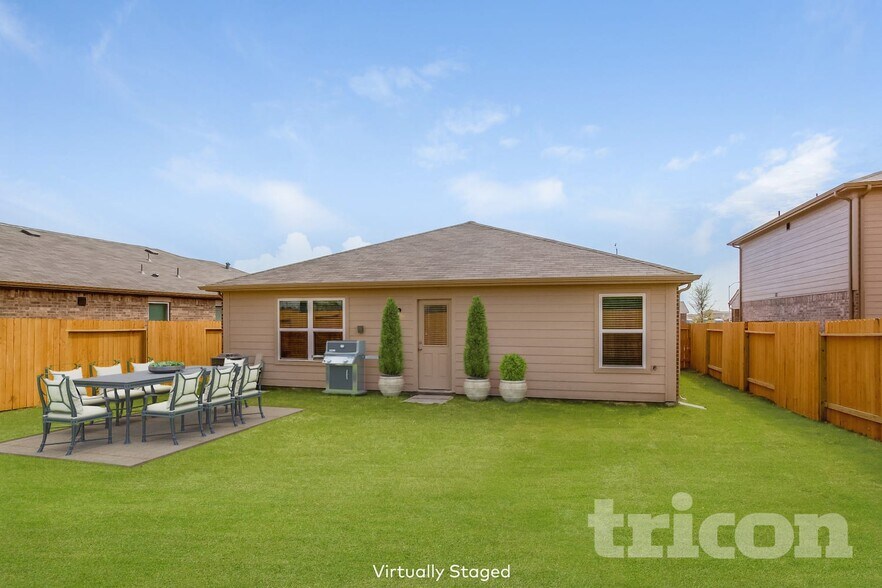 Building Photo - 656 Totem Trail Dr