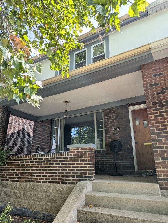 Building Photo - Cozy 3 bedroom 1 Bathroom Home (Squirrel Hill South)