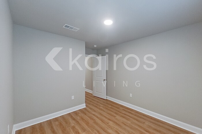 Building Photo - 22838 Monterey Ave