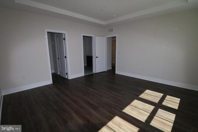 Building Photo - 5105 Donatello Dr