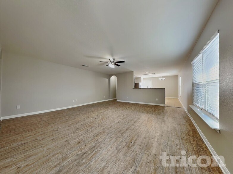 Building Photo - 1525 Treeta Trail