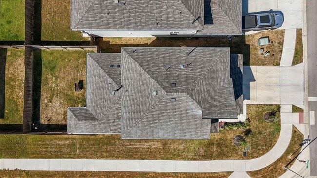 Building Photo - 105 New Hvn St