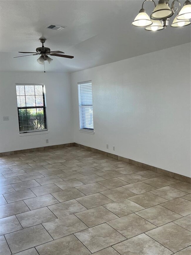 Building Photo - 1038 Trail Driver Cove