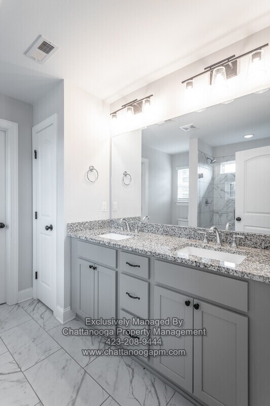 Building Photo - 4071 Inlet Lp