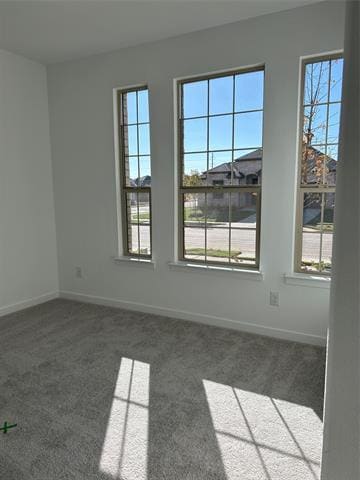 Building Photo - 148 Breeds Hl Rd